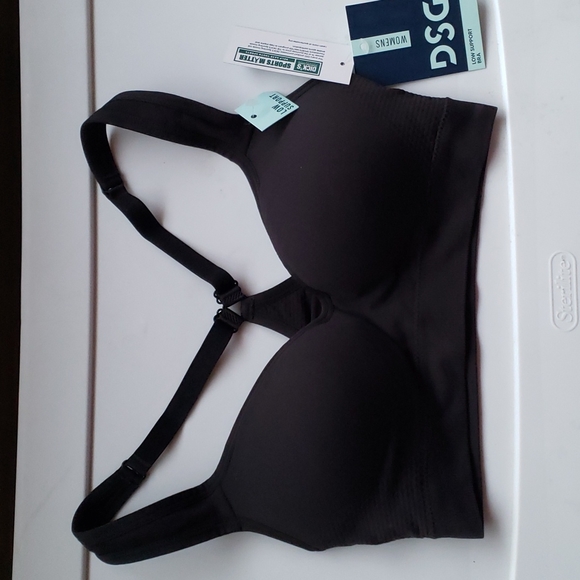 DSG Intimates & Sleepwear Nwt Dsg Womens Seamless Molded Cups